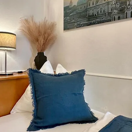 Hotel Krone 1512 Salzburgo