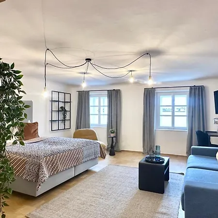 Otel Krone 1512 Salzburg