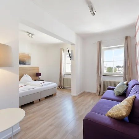 Otel Krone 1512 3*