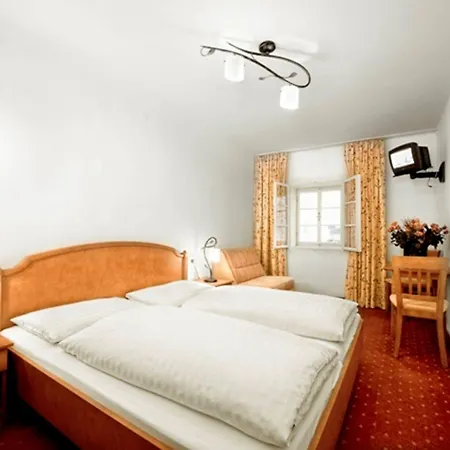 Krone 1512 Salzbourg